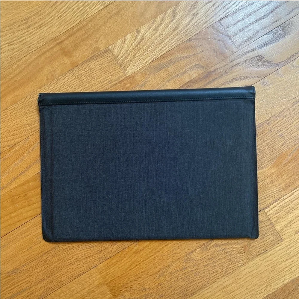 Dell Computer Case/sleeve for 13 inch labtop